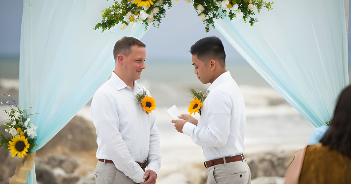 The Ultimate Guide to Getting Married on Pensacola Beach