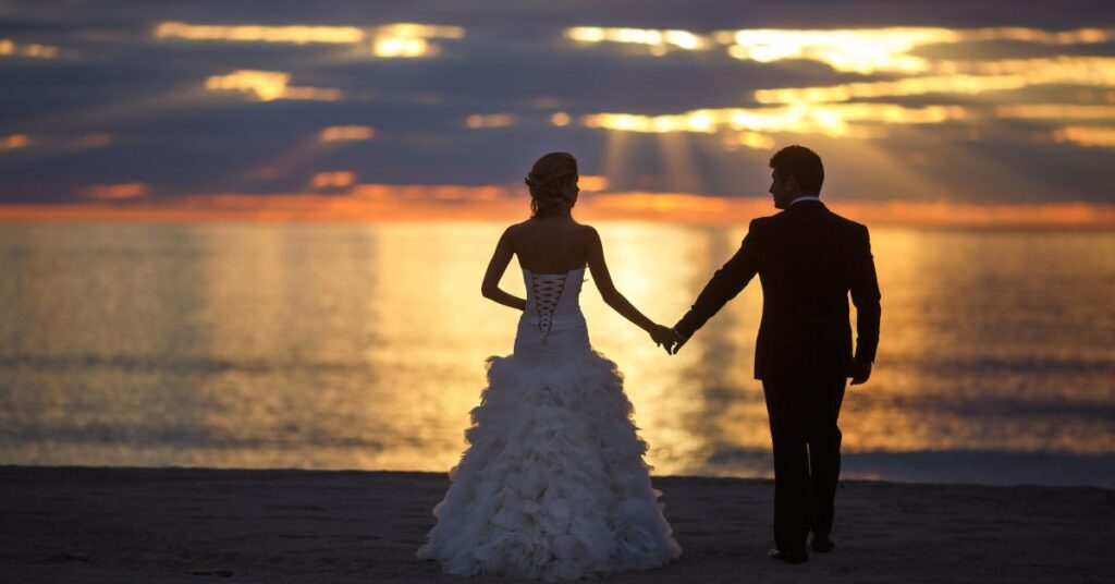 Why You Should Have Your Beach Wedding at Sunset